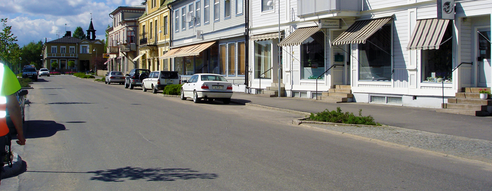 Bild på en genomfart i "Gamla stan" Ljusdal