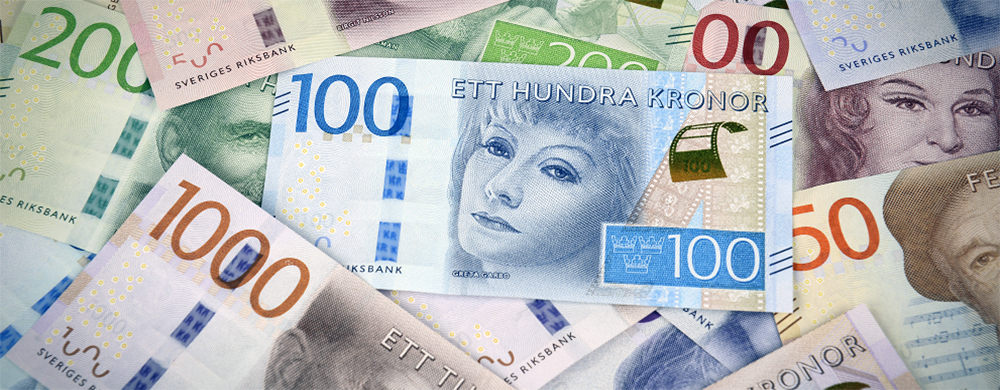 Bild på svenska sedlar i olika valörer